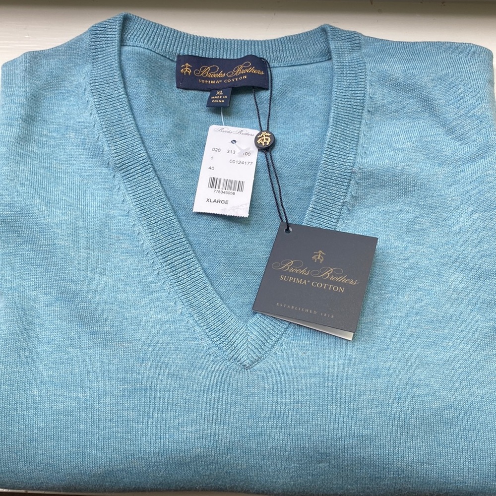 Brooks Brothers light green mens sweater